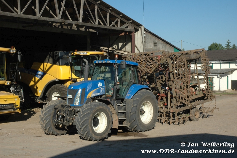 New-Holland TG 253 m.Eggentrger B 407/2