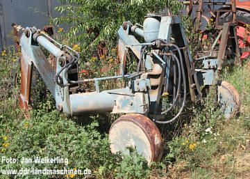 Ein B 246B, mit den 2 Zinken. Schn zu sehen, die Druckblase fr die berlastsicherung!