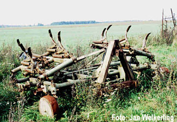 Anbau-Grubber B 255