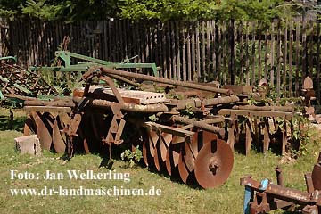 B 492 Anbau-Doppel-Scheibenegge