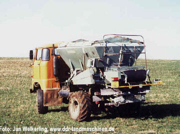 Dngerstreuaufbau D 035-B auf W50 LA/Z